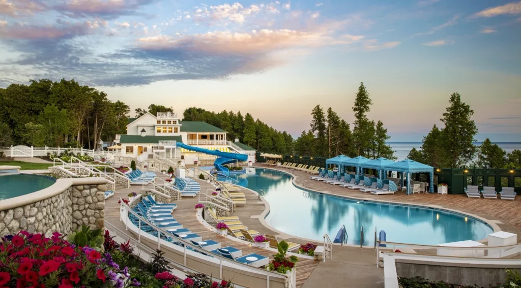 grand hotel in Michigan swimming pool